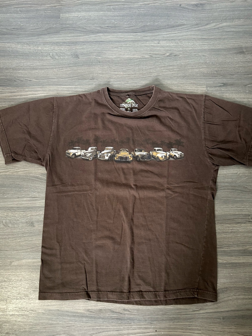 Newport Blue Brown Graphic Car Pickup Truck Lineup T‑Shirt Surf Shirt Graphic